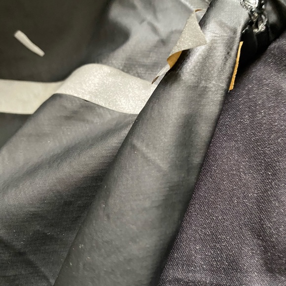 Windbreaker - Picture 3 of 4